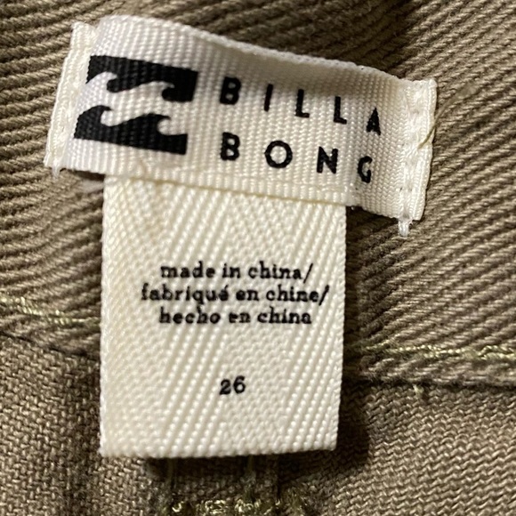 NEW Billabong Drift Away Sage Denim Cutoff Frayed Hem Shorts NWT - Picture 4 of 13